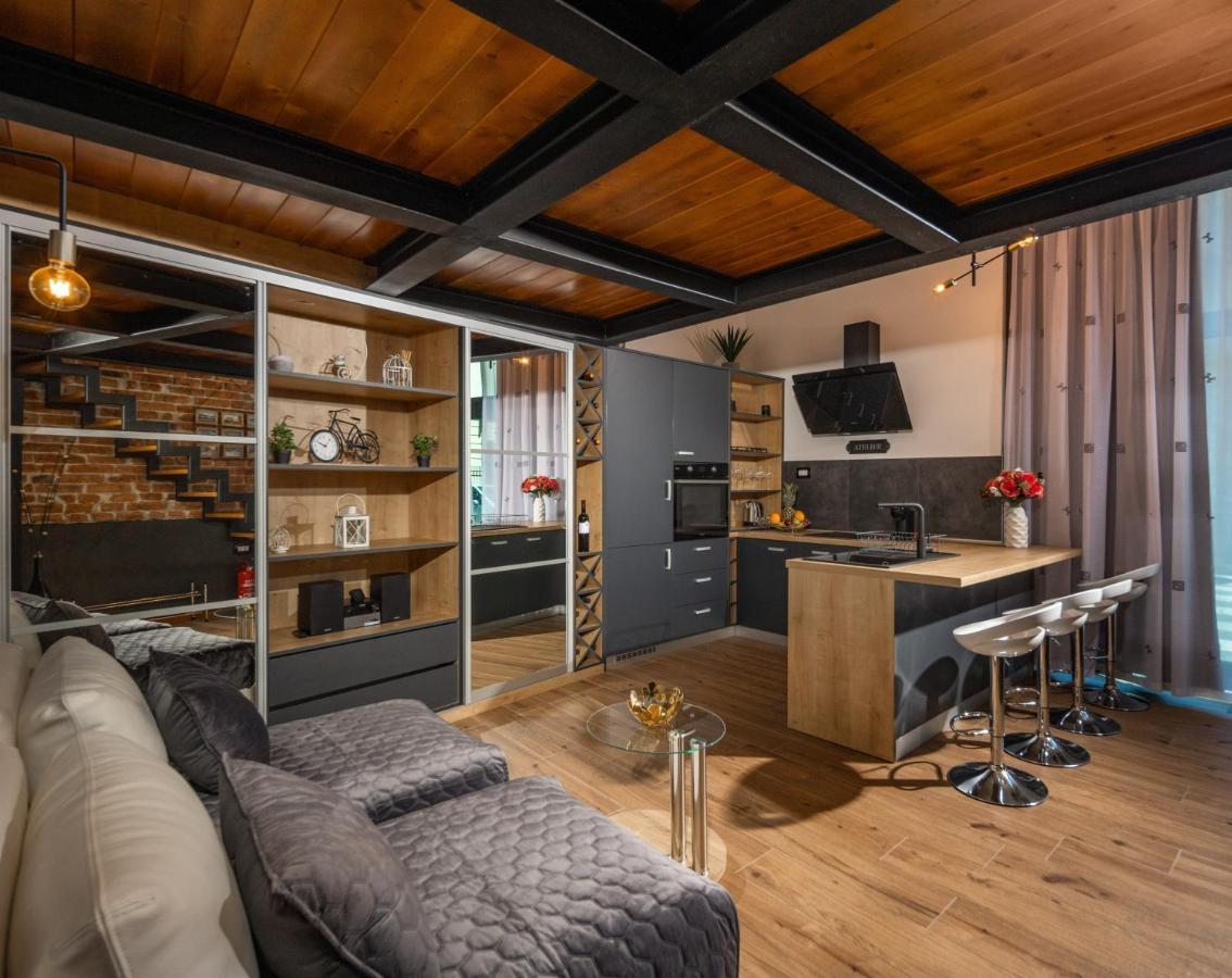 Studio Apartments Atelier Ριέκα Εξωτερικό φωτογραφία