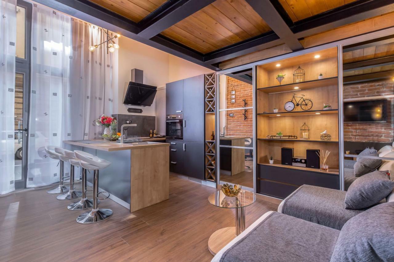 Studio Apartments Atelier Ριέκα Εξωτερικό φωτογραφία