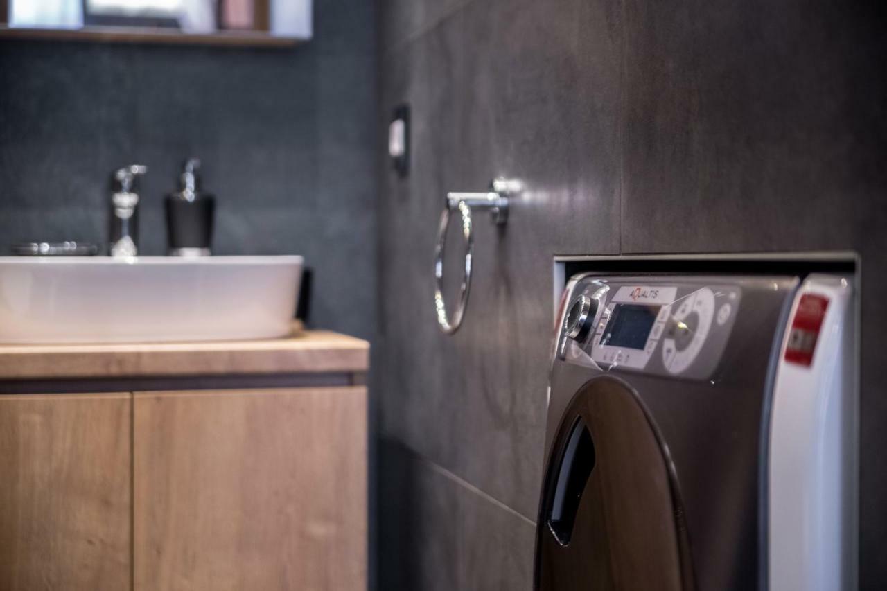 Studio Apartments Atelier Ριέκα Εξωτερικό φωτογραφία